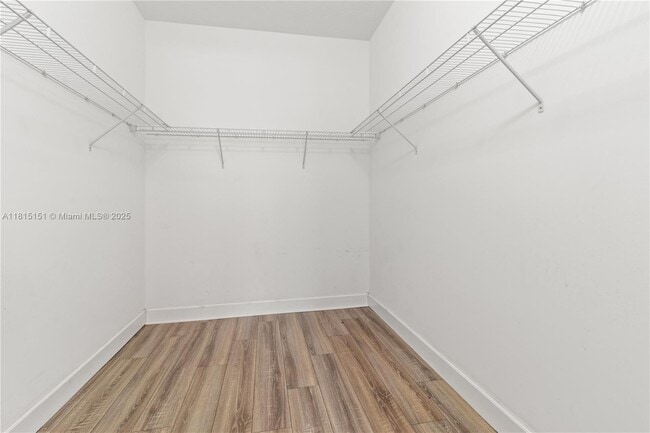Building Photo - 5808 NW 46th Ln