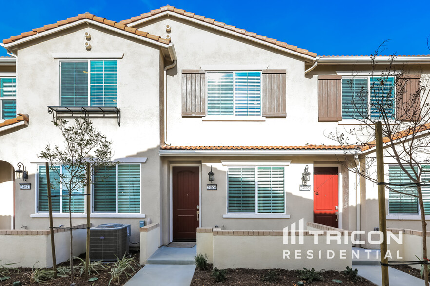 Primary Photo - 24653 Tesoro Ct