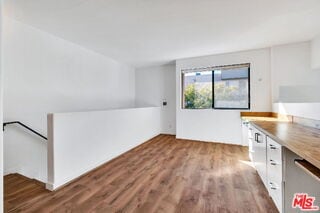 Building Photo - 9917 Tabor St