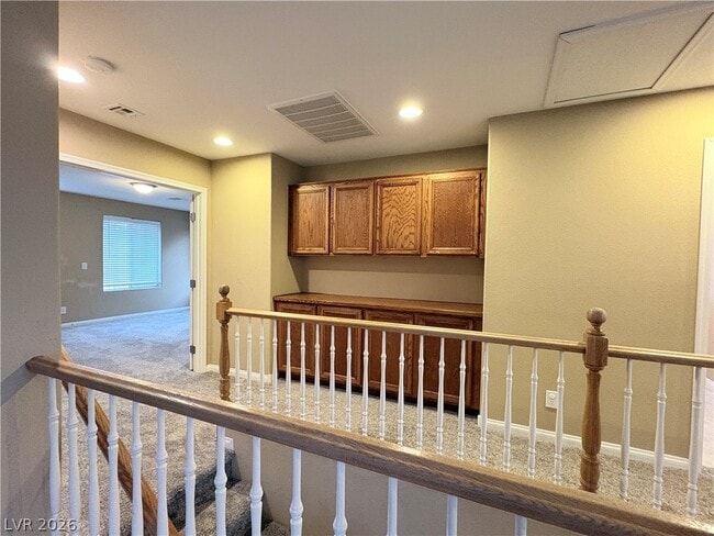 Building Photo - 5014 Golden Antelope Way