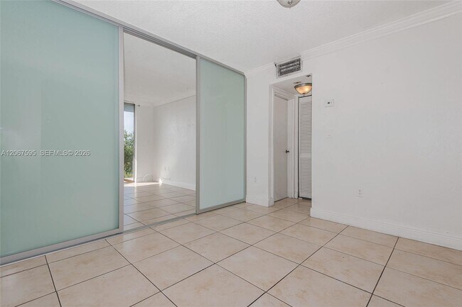 Building Photo - 1805 Sans Souci Blvd
