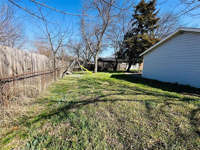 Building Photo - 4801 Stephanie Dr