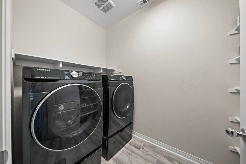 Building Photo - 524 Surfbird Ln