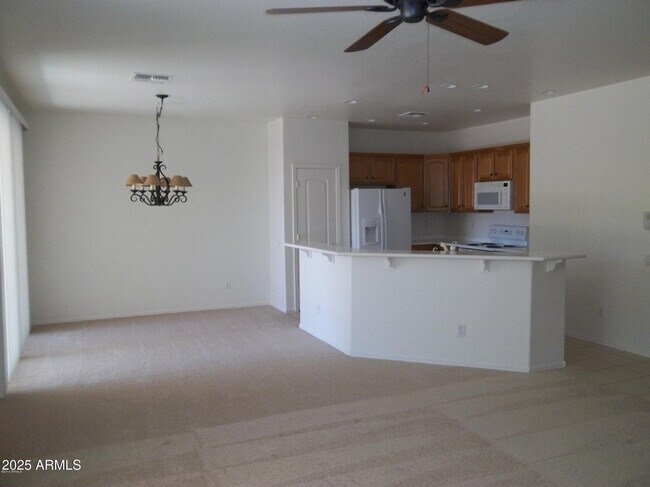 Building Photo - 22214 N Las Positas Dr