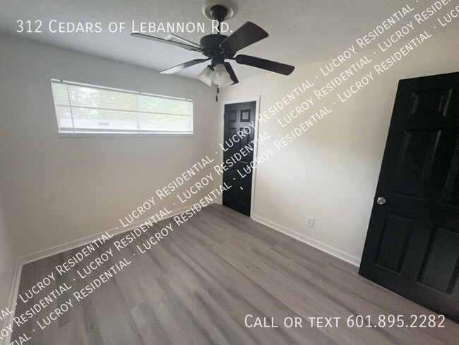 Building Photo - 312 Cedars of Lebanon Rd
