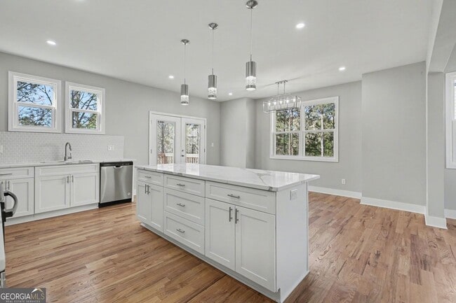 Building Photo - 3180 Tackett Rd