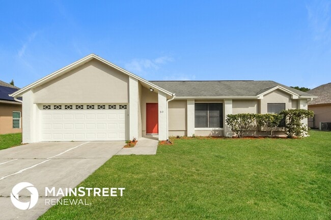 Building Photo - 313 Silk Oak Dr