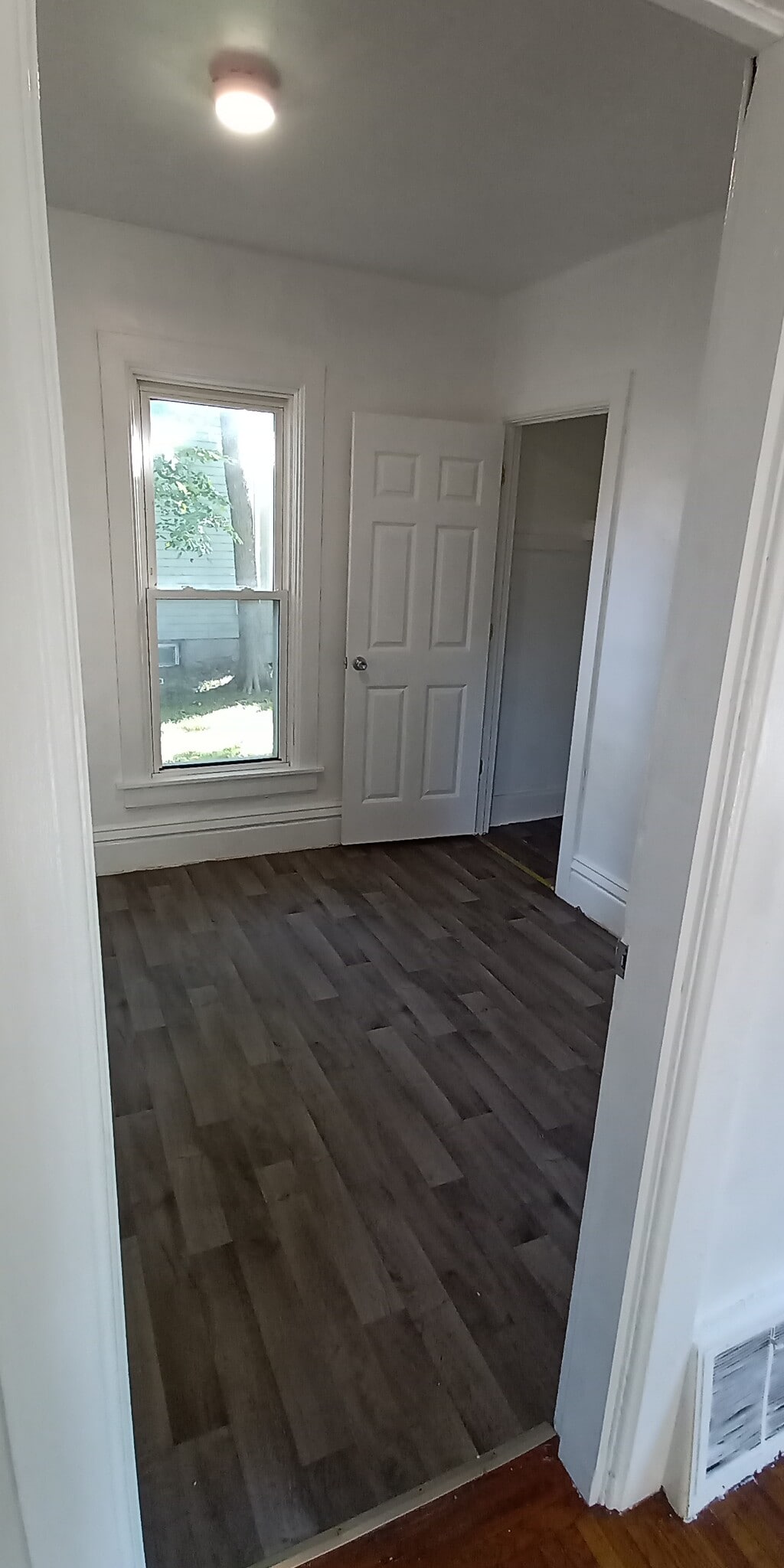 Bedroom - 138 Harrison St