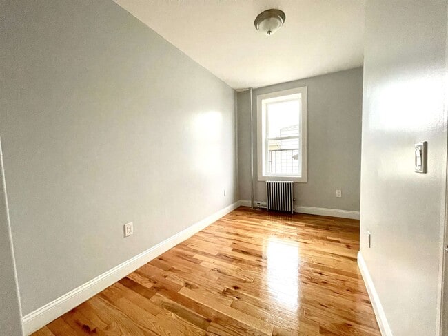 Building Photo - 700 Bergenline Ave