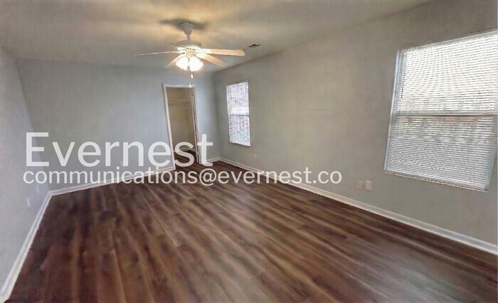 Building Photo - 124 Blackwell Ct