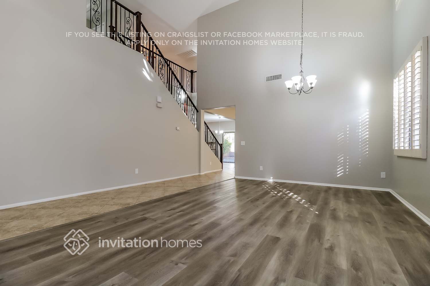 Building Photo - 16174 W Hilton Ave