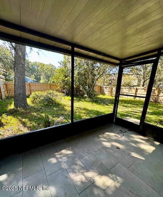 Building Photo - 8060 Village Gate Ct