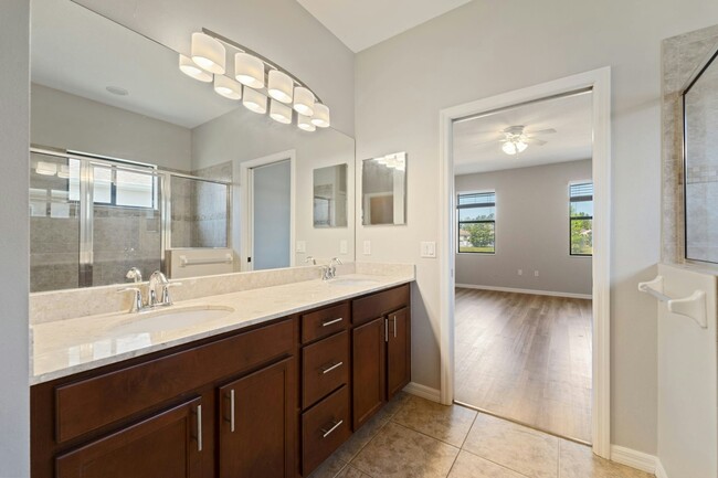 Building Photo - 15679 Lemon Fish Dr