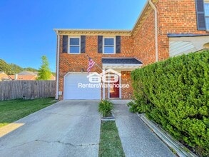 Building Photo - 447 San Roman Dr
