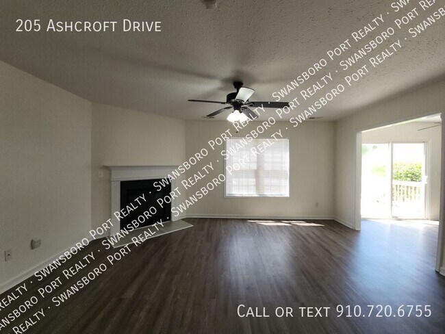 Building Photo - 205 Ashcroft Dr
