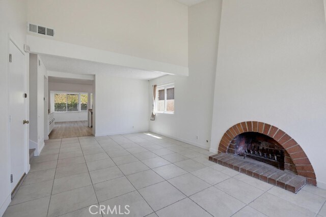 Building Photo - 22692 Via Santa Maria