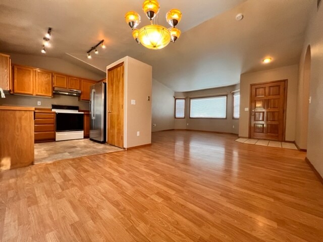 Building Photo - 5438 S Paintbrush Pl