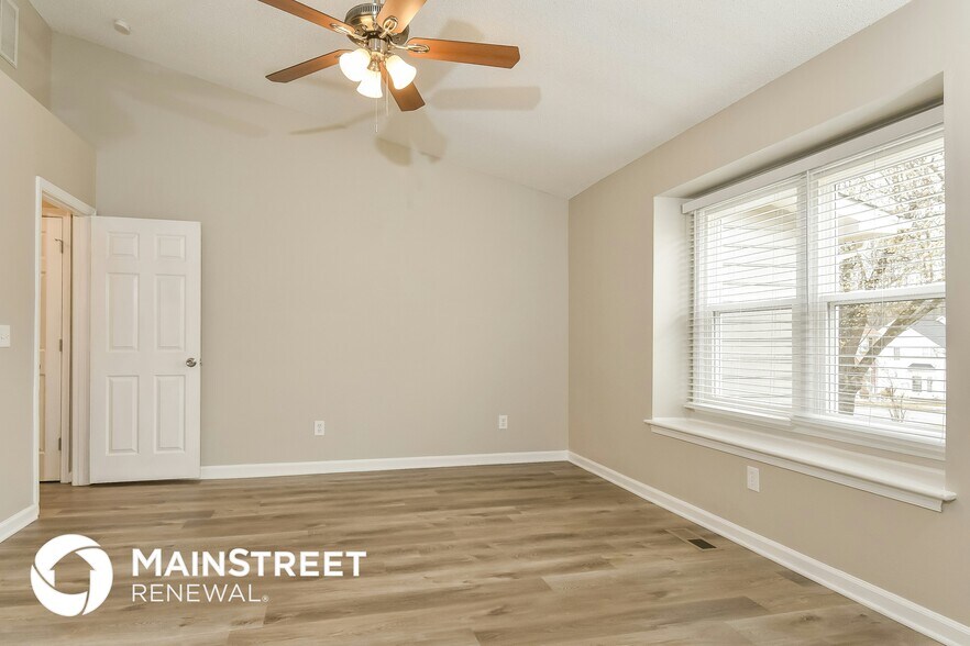 Building Photo - 3201 High View Cir