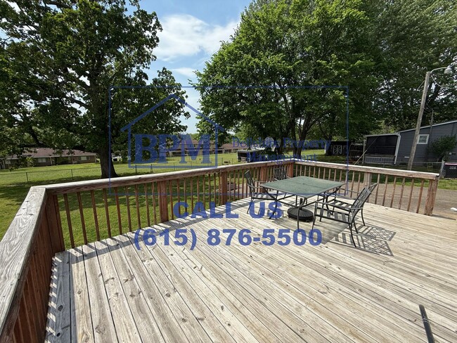 Building Photo - Charming 3 Bed, 2 Bath Home in Greenbrier ...