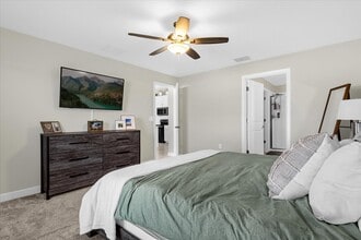 Building Photo - 148 Taft Dr