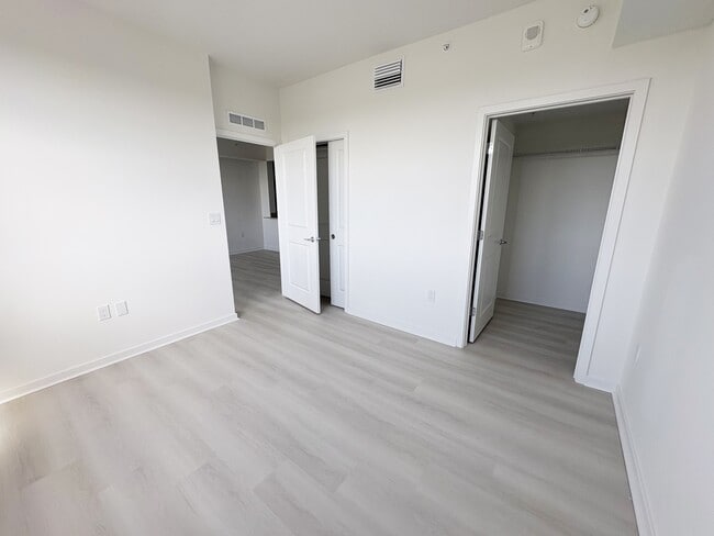 Building Photo - 5579 Millenia Park Blvd