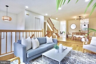 Building Photo - 1515 Templeton Pl