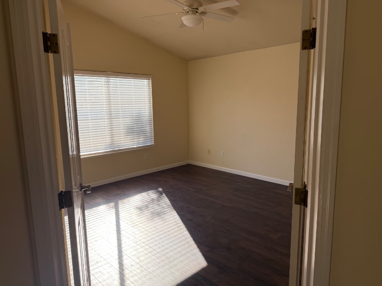 Building Photo - 5057 Concord Rd