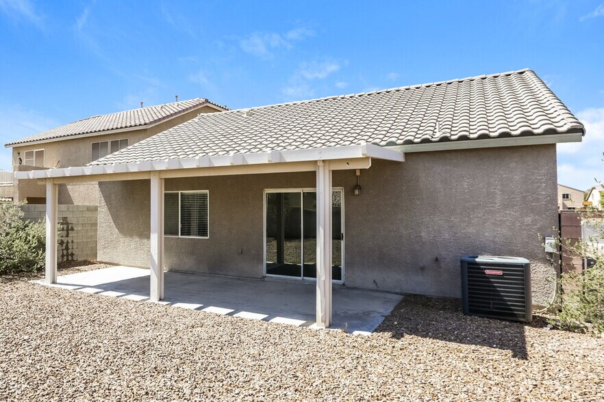 Building Photo - 6060 N Leaping Foal St
