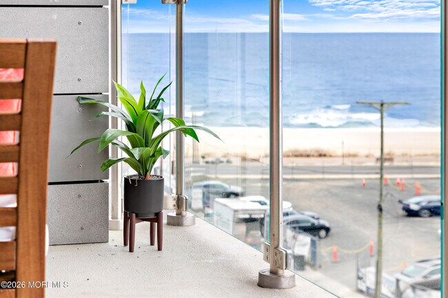 Building Photo - 15 Morris Ave