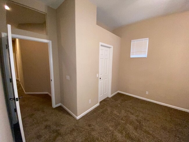 Building Photo - Near Disc Drive - Sparks Single Story 3 Bedroom House