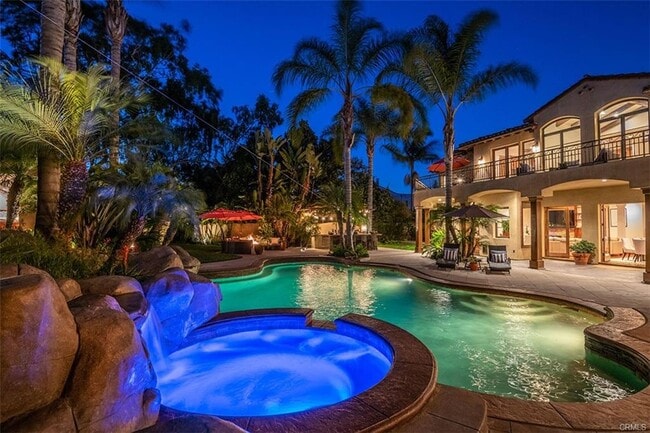 Building Photo - 1807 Valley Park Ave