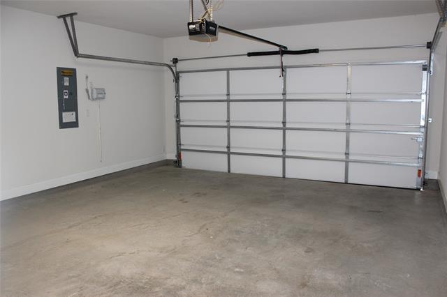 Building Photo - 205 Texas Red Ln