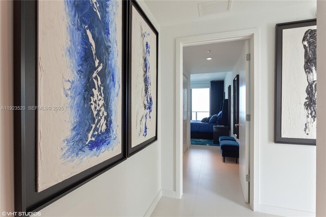 Building Photo - 501 NE 31st St