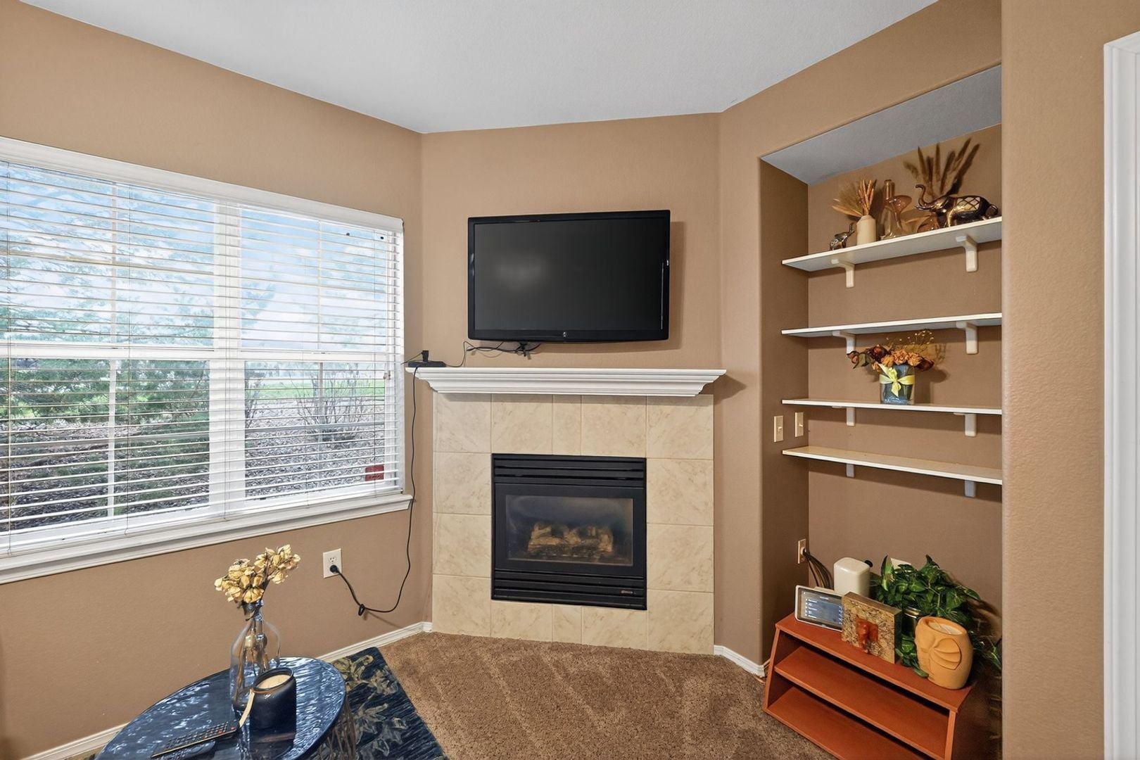 Building Photo - 16386 E Fremont Ave