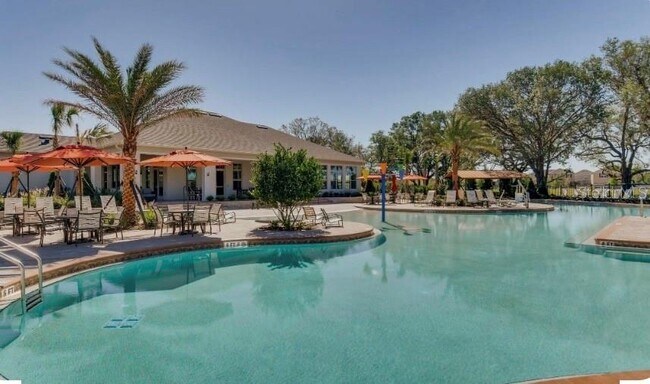 Building Photo - 2017 King Ranch St