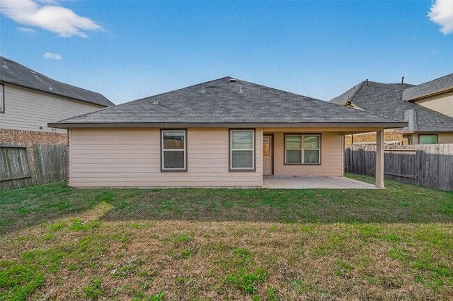 Building Photo - 12623 City Village Ln