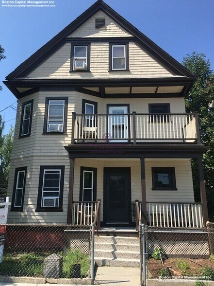 Building Photo - 86 Elm St