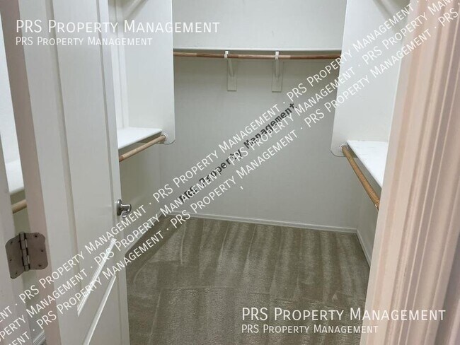 Building Photo - 3321 E Wisteria Pl