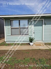 Building Photo - 101 E Broadway St