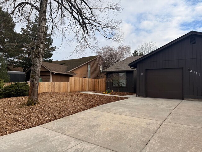 Building Photo - K14111 A &amp; B