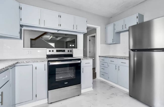 Building Photo - LOOK AT THIS GEM!  Schedule A Tour Today!!