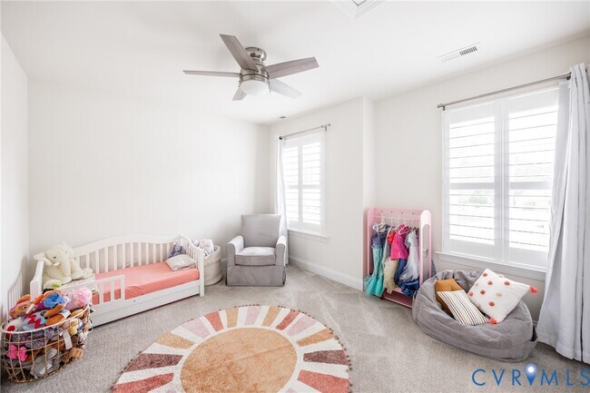 Building Photo - 11585 Kings Pond Dr