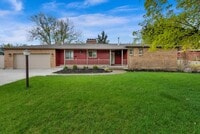 Building Photo - 1936 E La Cresta Dr