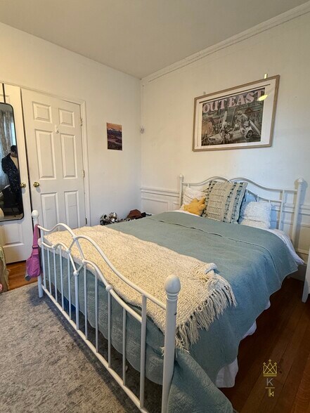 Building Photo - 56 Egmont St