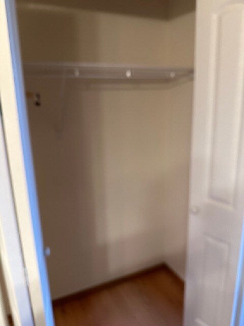 Building Photo - 1258 W Bluegrass Rd