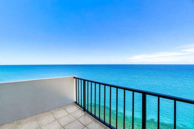 Building Photo - 4200 N Ocean Dr