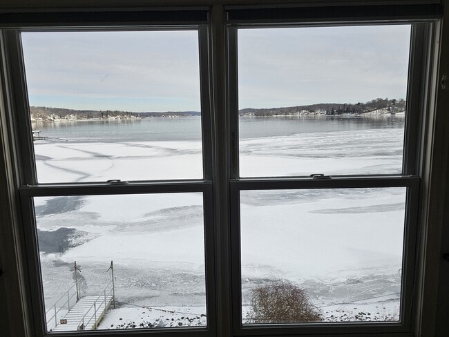 Building Photo - 74 Bertrand Island Rd