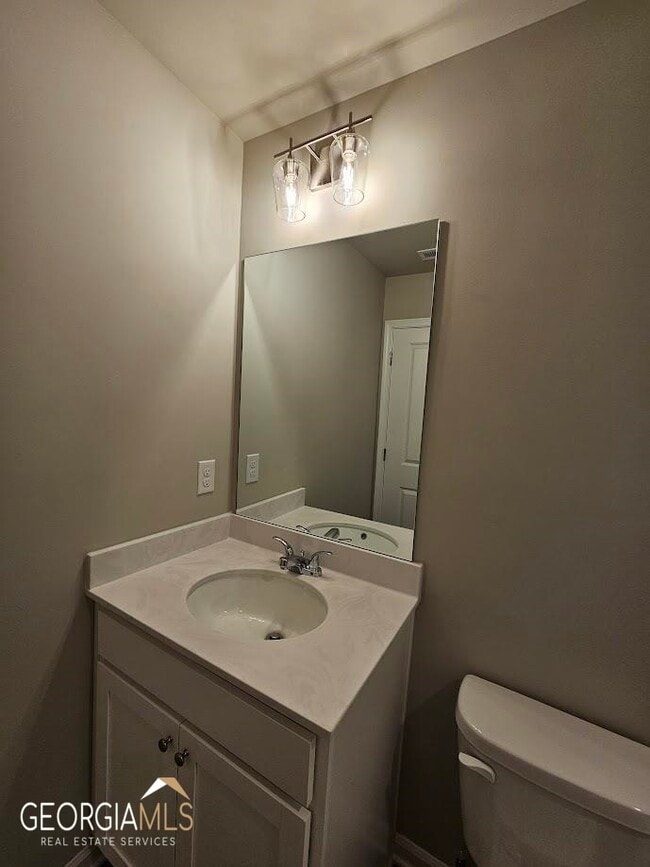 Building Photo - 6 Iron Dr