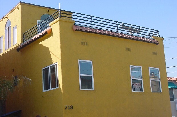 Primary Photo - 718 Santa Rita Plz