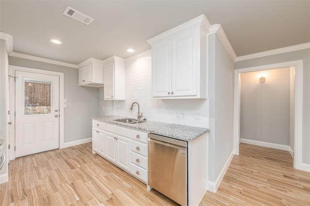 Building Photo - 714 Rolling Terrace Cir
